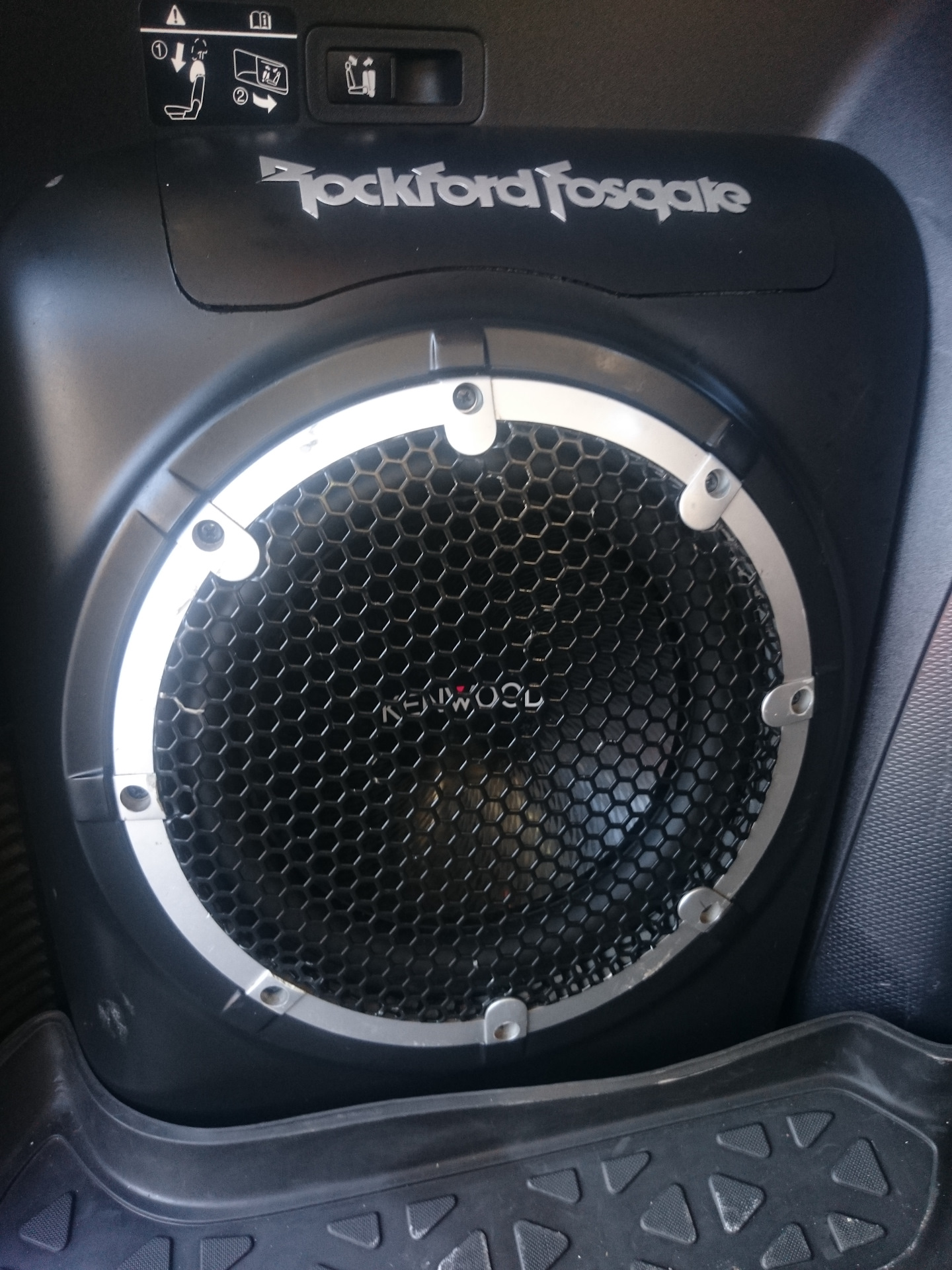 rockford fosgate outlander xl