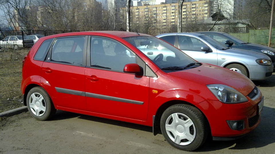 Робот ford fiesta. Форд Фиеста 2007 робот. Форд Фиеста 2007 1.4 робот. Форд Фиеста 2007 1.4 автомат. Ford Fiesta 1.4.