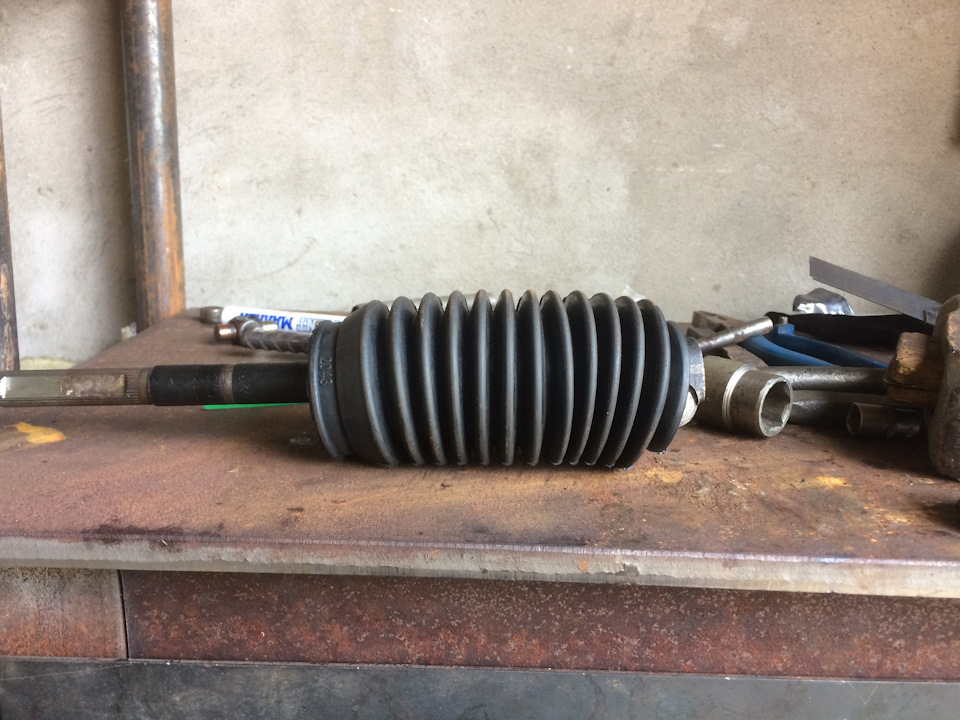 Замена крестовины Рулевого карданчика подкапотном . — Toyota Vista (40 ...