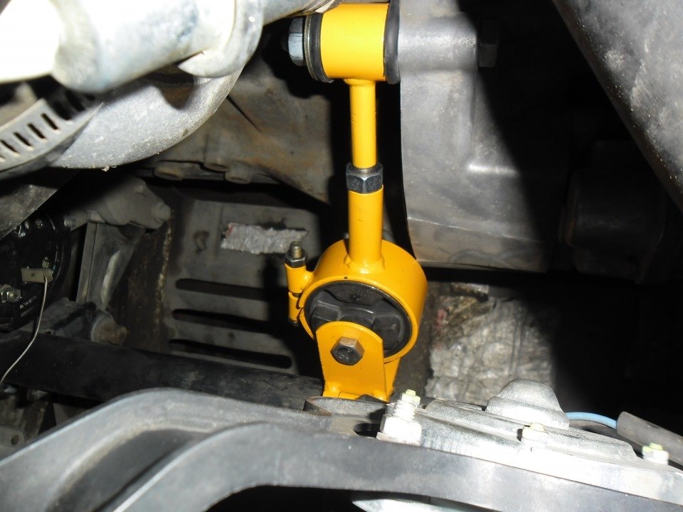 Для чего нужны распорки, проставки и опоры двигателя? — DRIVE2