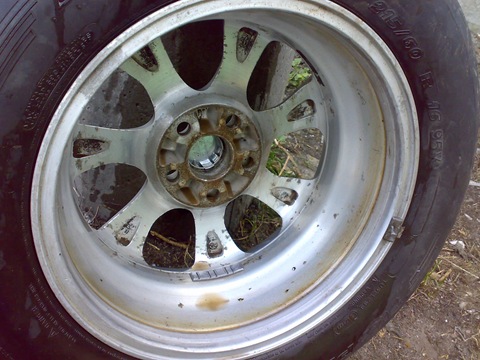 Alloy wheel cleaning - Toyota Camry 30L 2004