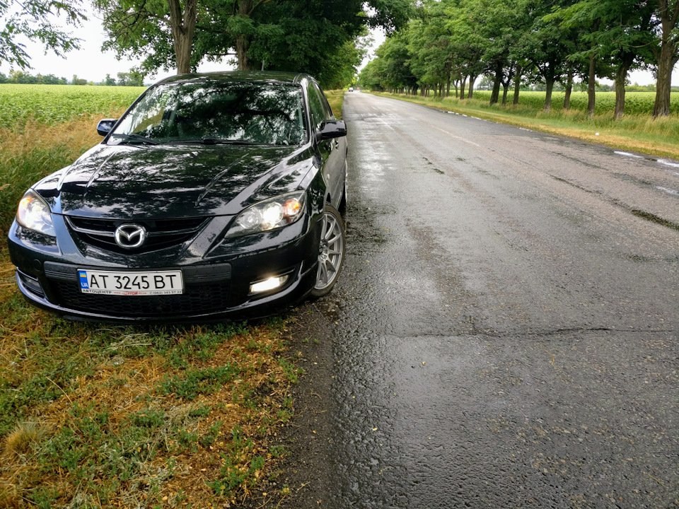 Mazda 3 MPS В закате