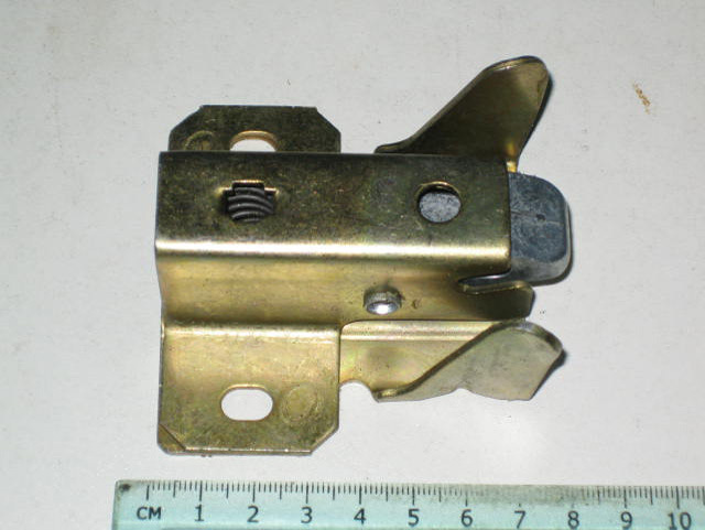 Замок ВАЗ 21099 на крышку бака ГАЗ 24 — ГАЗ 2407, 2,4 л, 1977 года ...