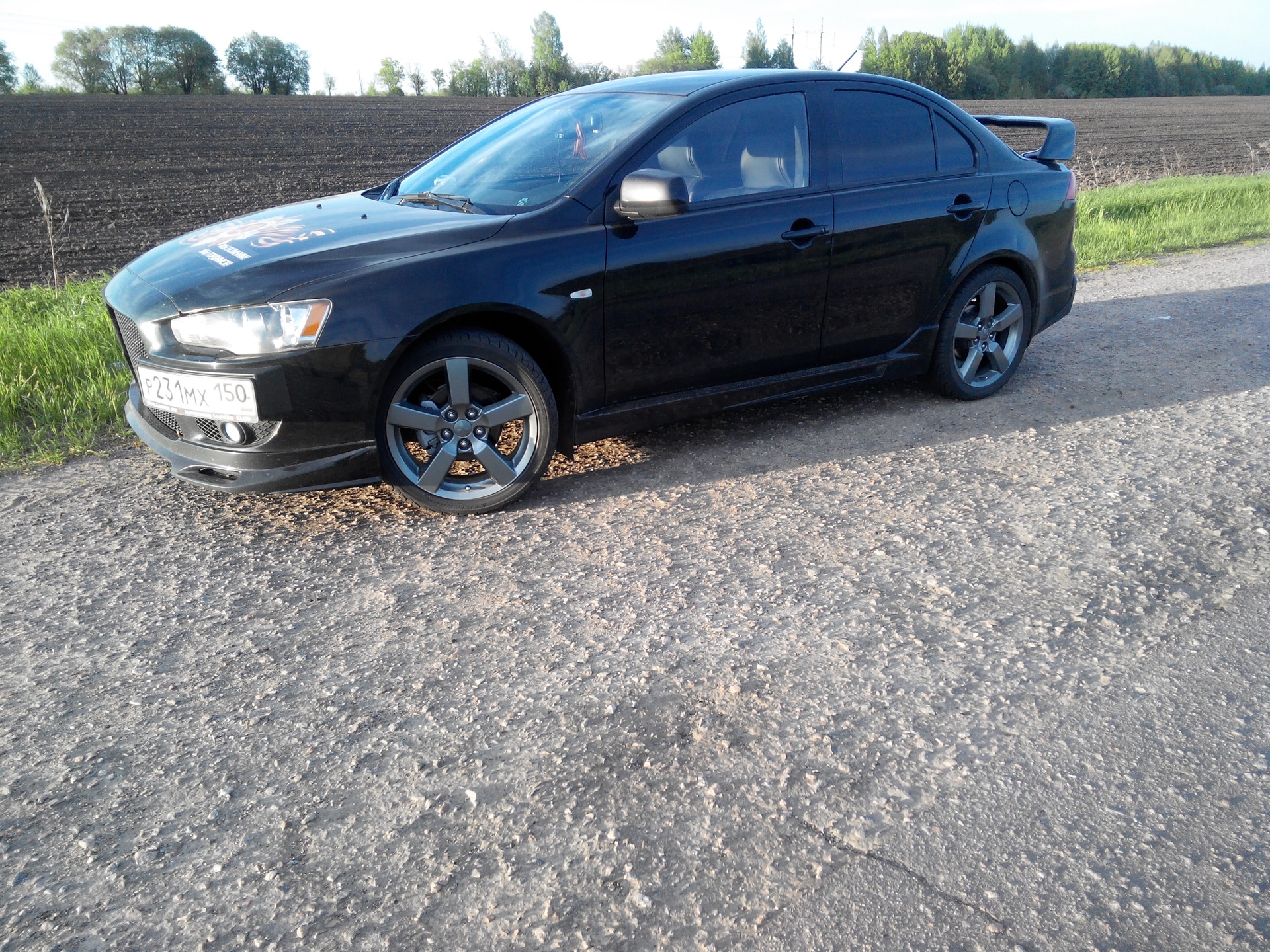 Колеса мицубиси лансер. Lancer 10 r18. Mitsubishi Lancer 10 r18. Lancer x r16. Лансер 10 r18 oz.