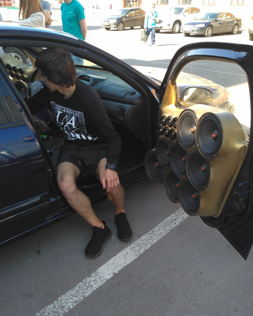 автозвук хабаровск. мобильная аудиосистема в машину. подсветка в машину. Tiguan автозвук drive2. автозвук хабаровск.