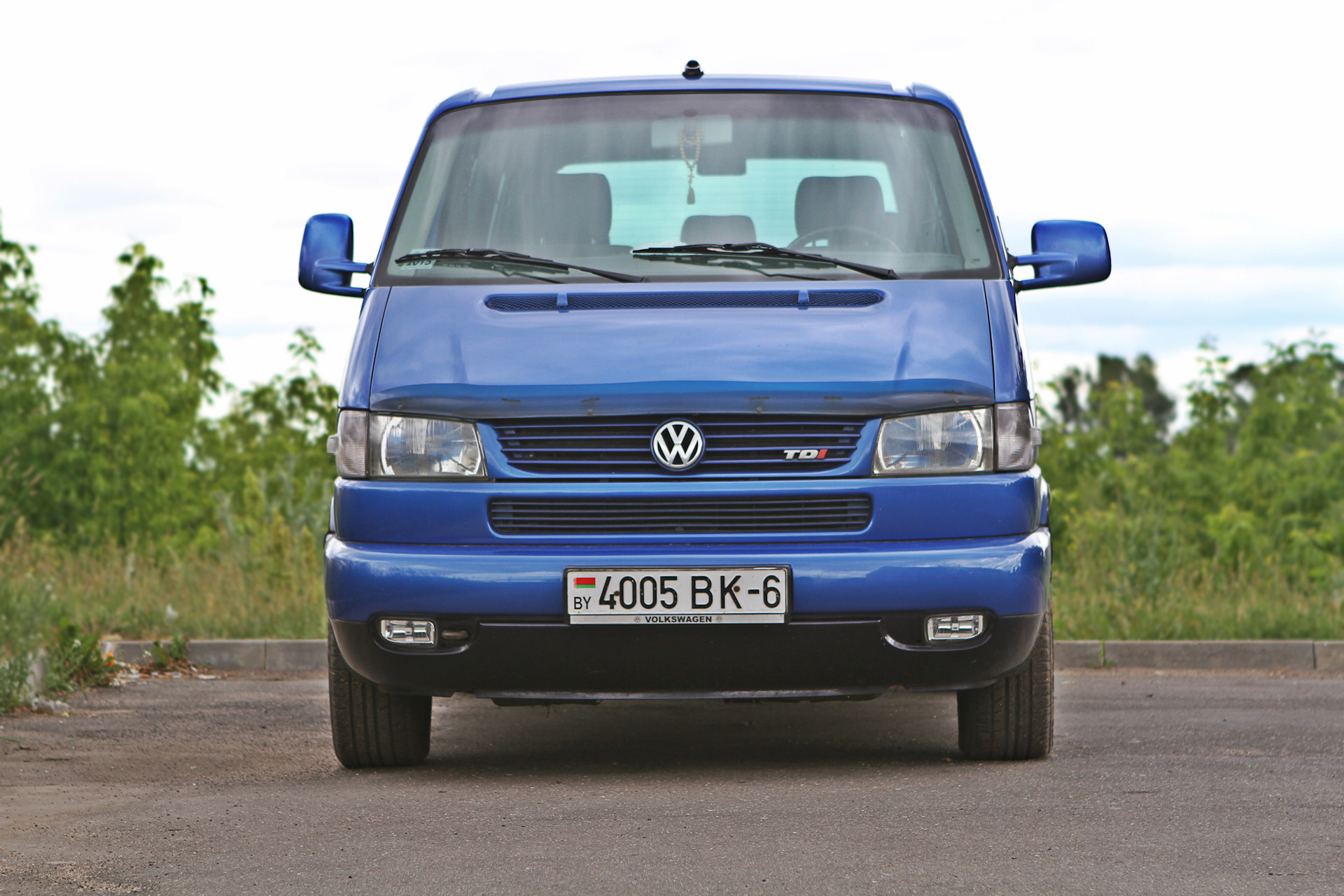 Продажа фольксваген т4. Фольксваген Мультивен т4. Т4 VW. Фолсваген Мульти вен т-4. Volkswagen t4 2000.