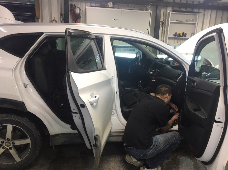 Что за Г… — Hyundai Tucson (TL), 2 л, 2016 года | автозвук | DRIVE2