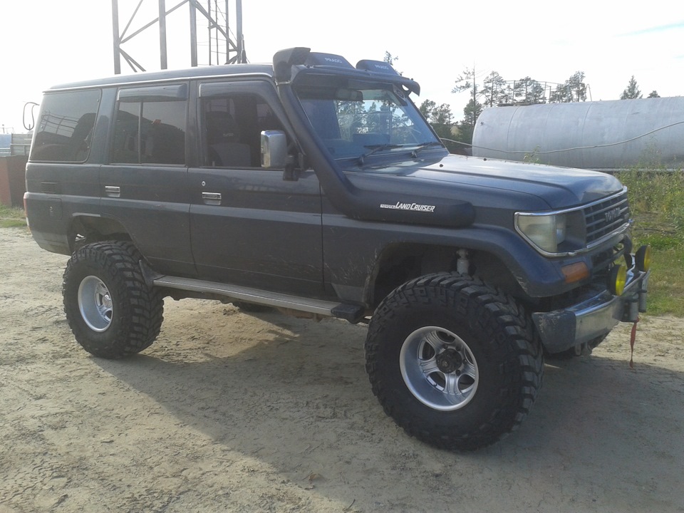 Land cruiser prado 78. Тойота ленд Крузер Прадо 78. Toyota Land Cruiser 70 35 колесах. Ленд круизер 78 на 35/12.5r15. Land Cruiser Prado 78 33'.