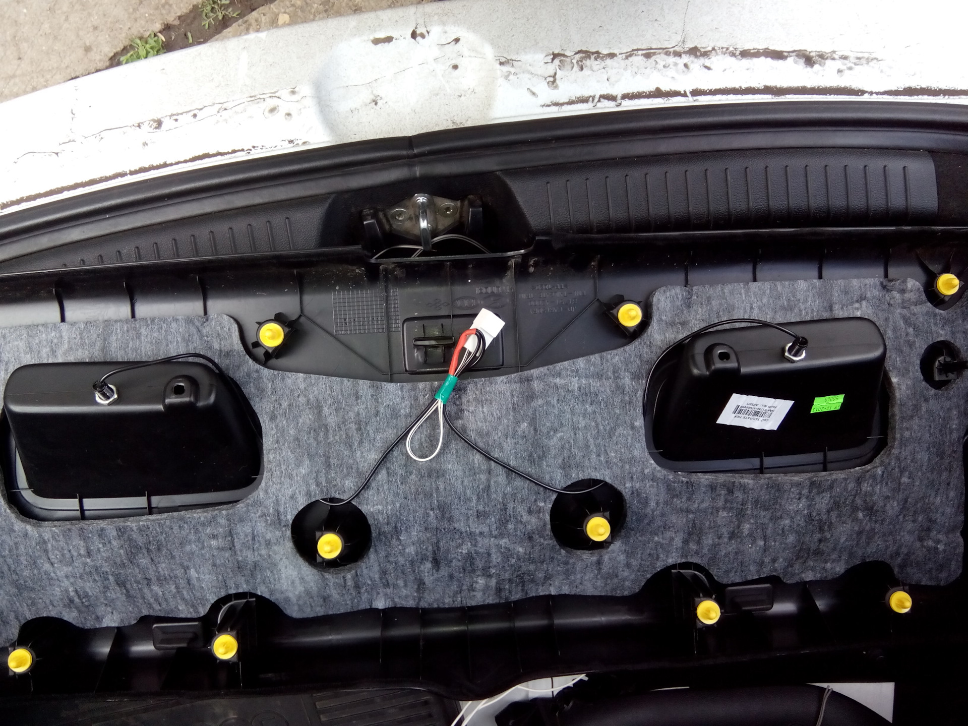 Как снять обшивку багажника kia ceed Свет в багажник - KIA Ceed (2G), 1,6 л, 2013 года стайлинг DRIVE2
