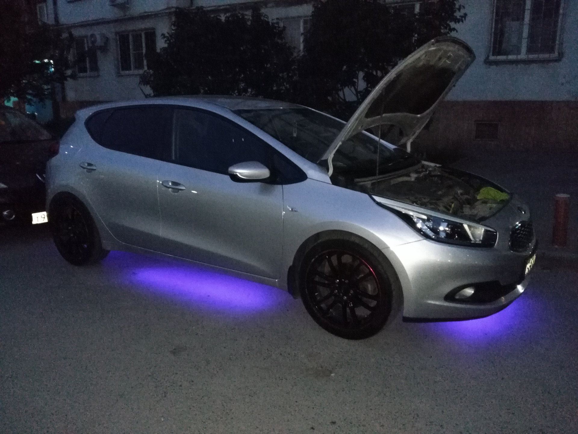 Kia Ceed JD серый матовый