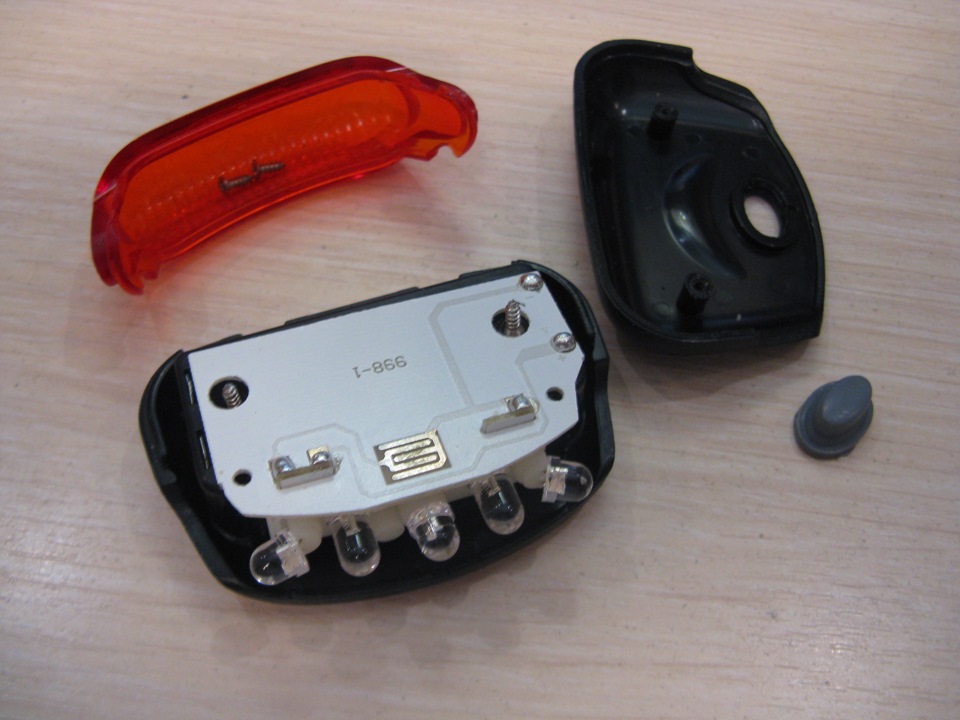 9d8f654s 960 Как открыть задний фонарь велосипеда