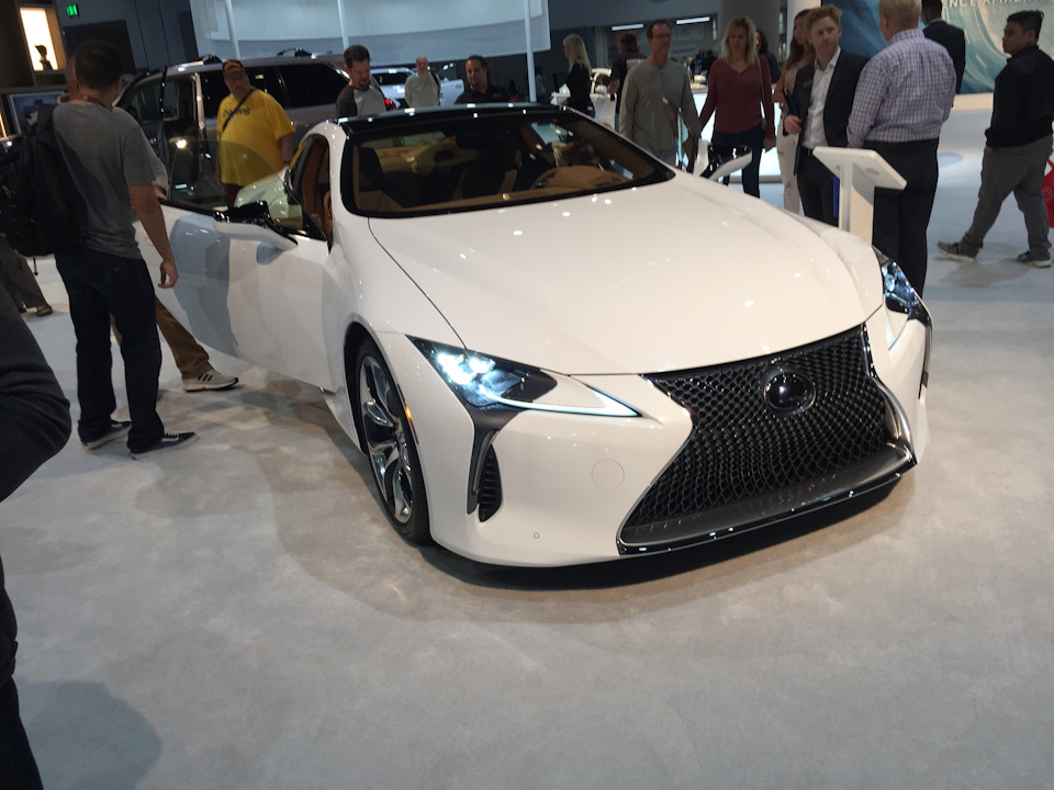 Фото в бортжурнале Lexus IS III