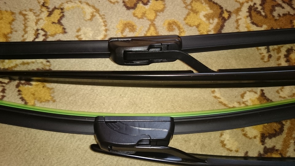 Новые поводки и щетки стеклоочистителя. — Lada 21124, 1,6 л, 2005 года ...