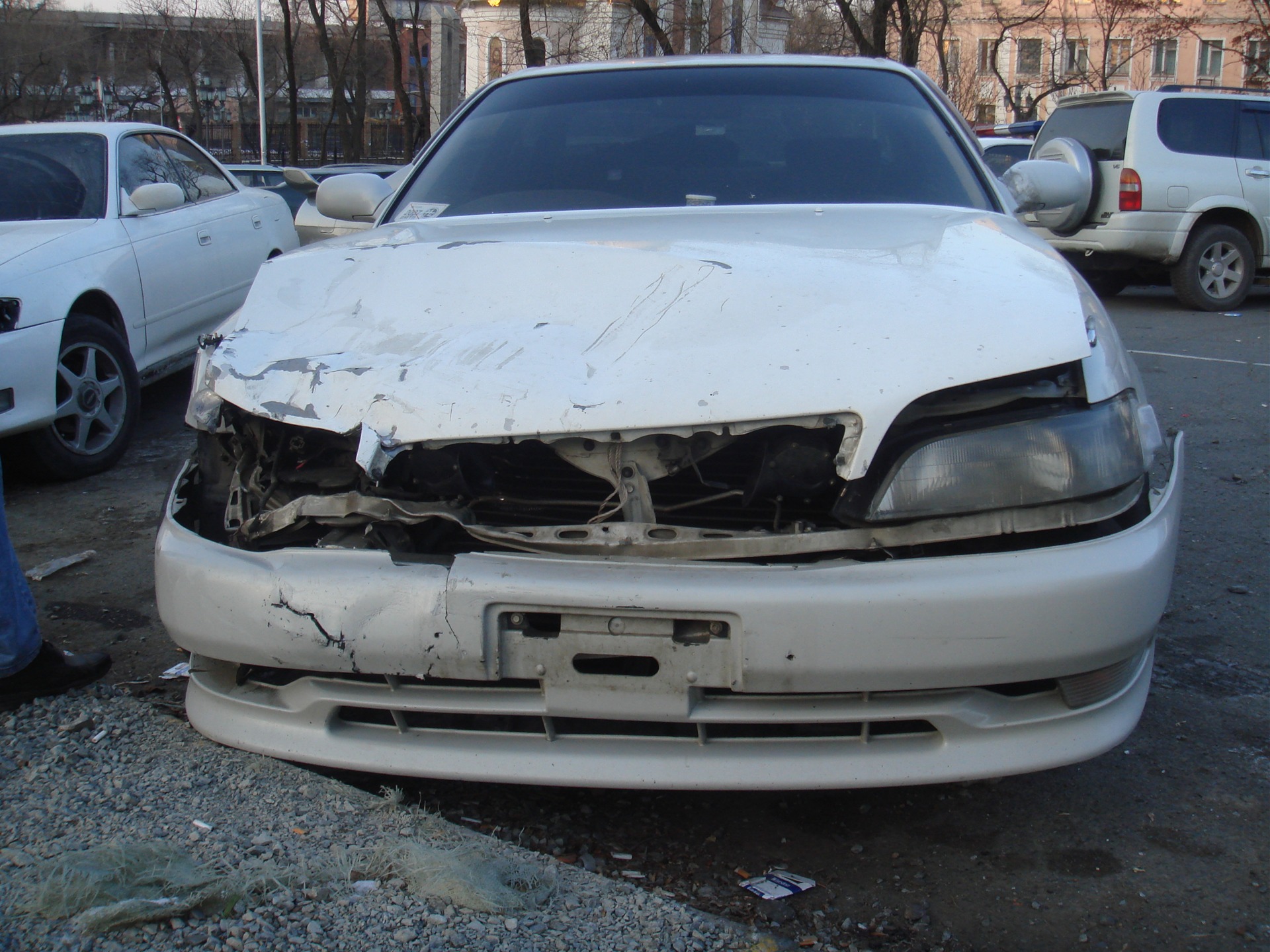     Toyota Mark II 25 2001