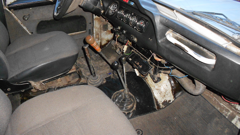 Автомобиль уаз 31519 люкс