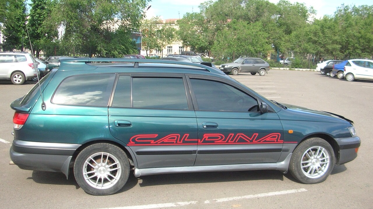 Toyota Caldina Aerial 1996