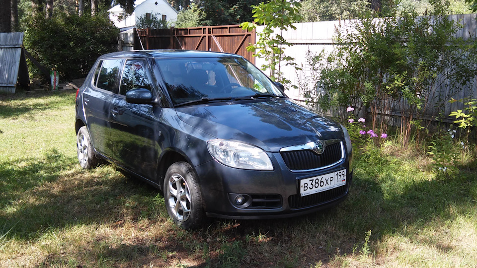 Заблокировались задние колеса после стоянки — Skoda Fabia Mk2, 1,4 л ...