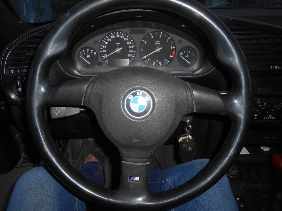 Руль М3 — BMW 3 series (E36), 2,8 л, 1993 года | аксессуары | DRIVE2