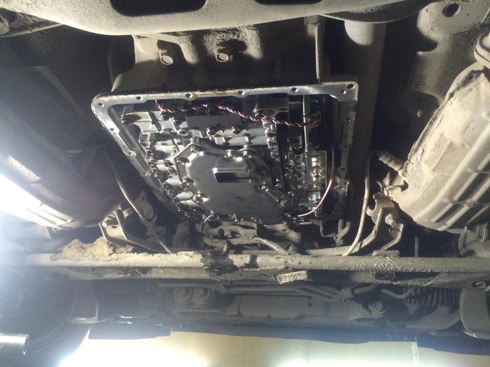 Замена масла в АКПП, со снятием поддона. — Infiniti FX (1G), 3,5 л ...