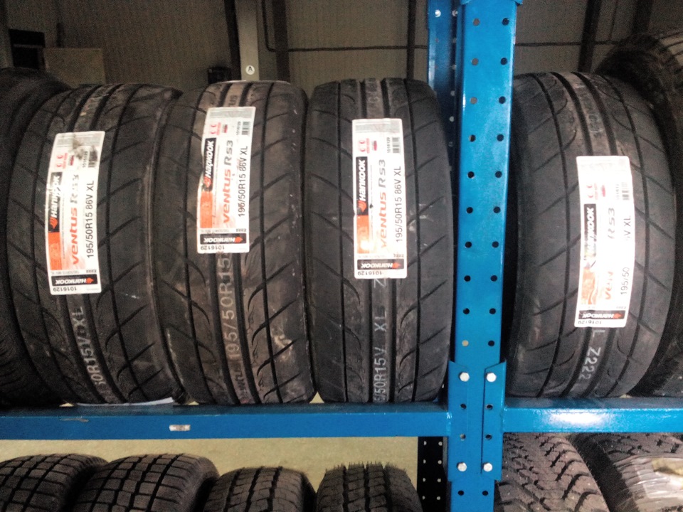 Ханкук вентус r15. Hankook Ventus rs3 195/50 r15. Шины Ханкук 195 50. Фото шинки автомобильной. Шины Hankook Ventus r-s3 z222.