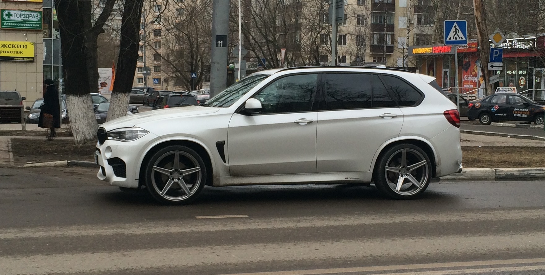 BMW x5 f15 r22