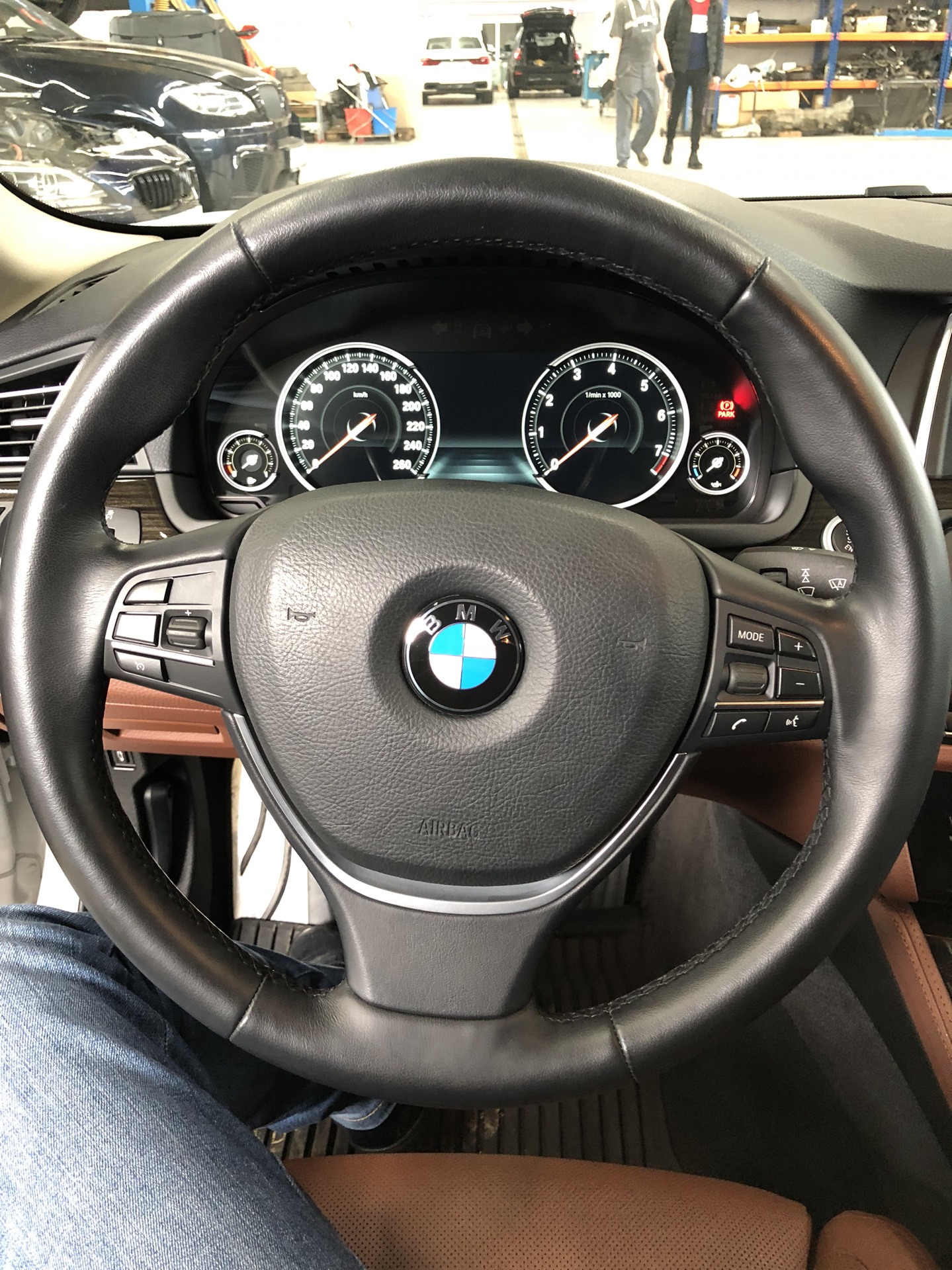 F10 как снять руль Руль М5 ф10 новый - BMW 5 series (F10), 2 л, 2017 года тюнинг DRIVE2
