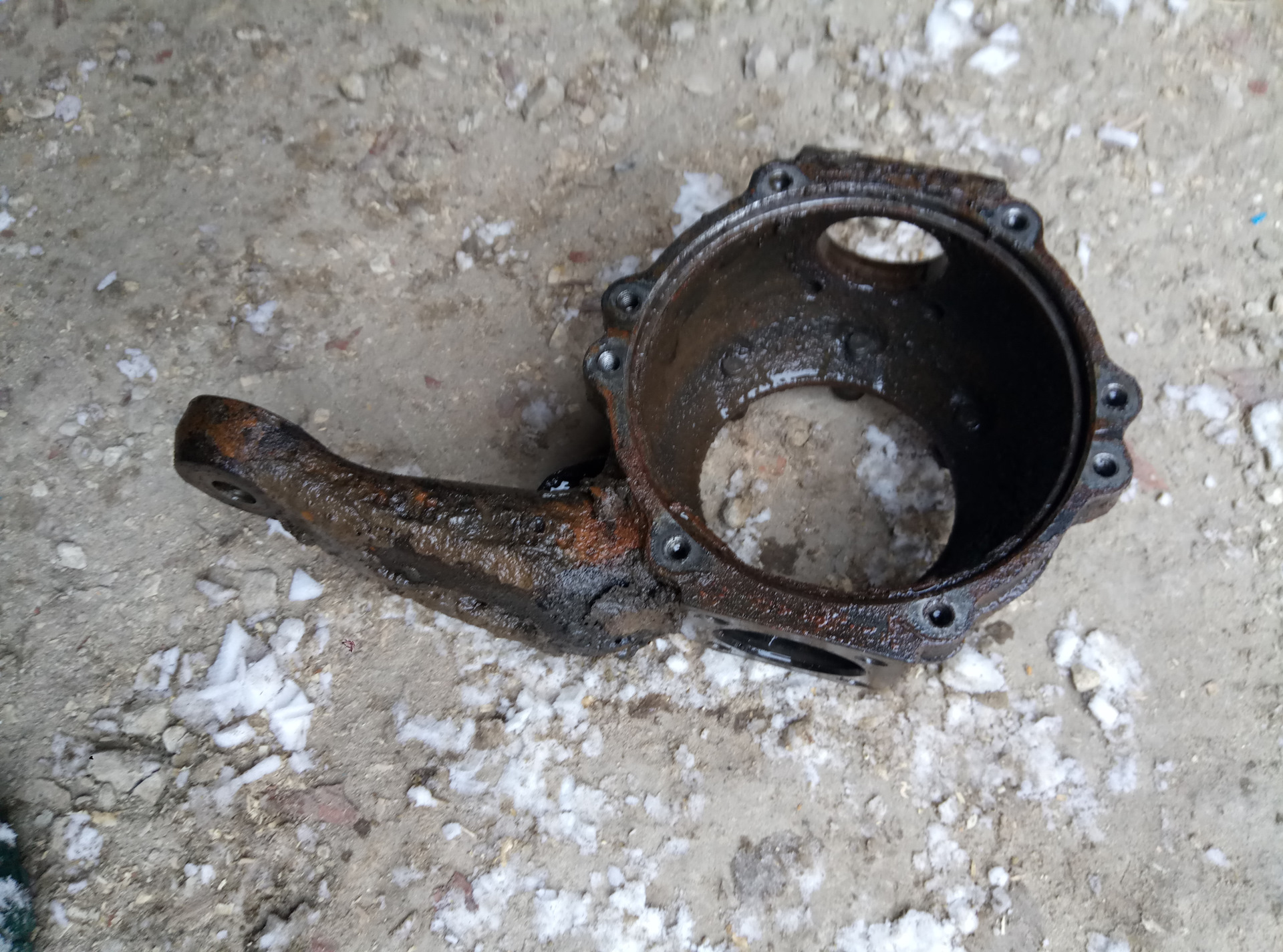 Поворотный кулак ниссан патрол у62. Кулак патрол. Поворотный кулак ниссан патрол y61. Поворотный кулак ниссан патрол y61. Рк патрол рычаг.