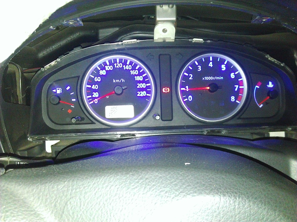 Вставка диодной ленты в приборную панель — DRIVE2