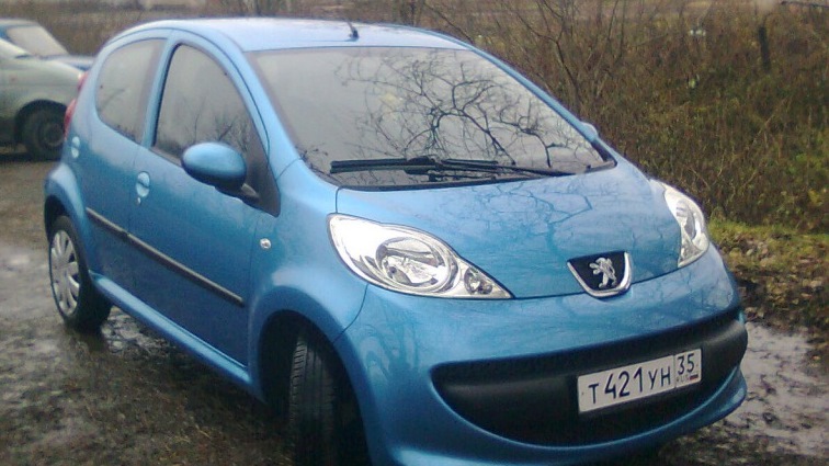 Peugeot 107 1.0 бензиновый 2007 | на DRIVE2