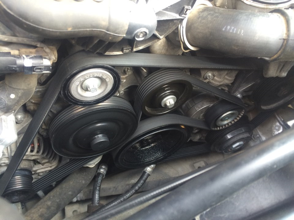 5. Приводной ремень мерседес w203. Ремень мерседес 221. Мерседес 221 5. Приводной ремень мерседес мл 350.