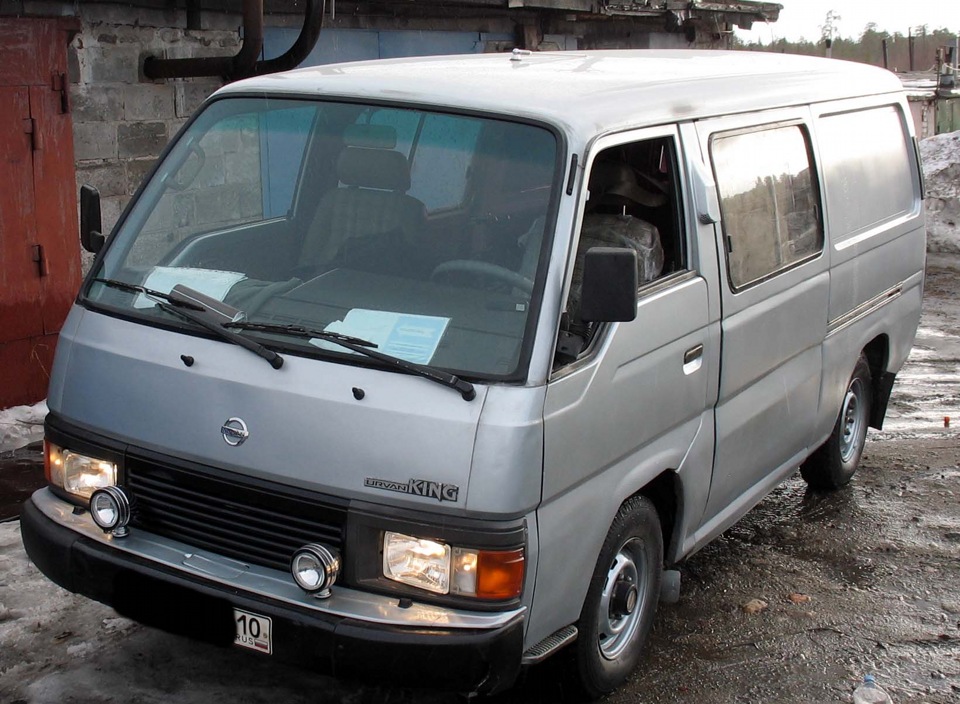 nissan urvan e24