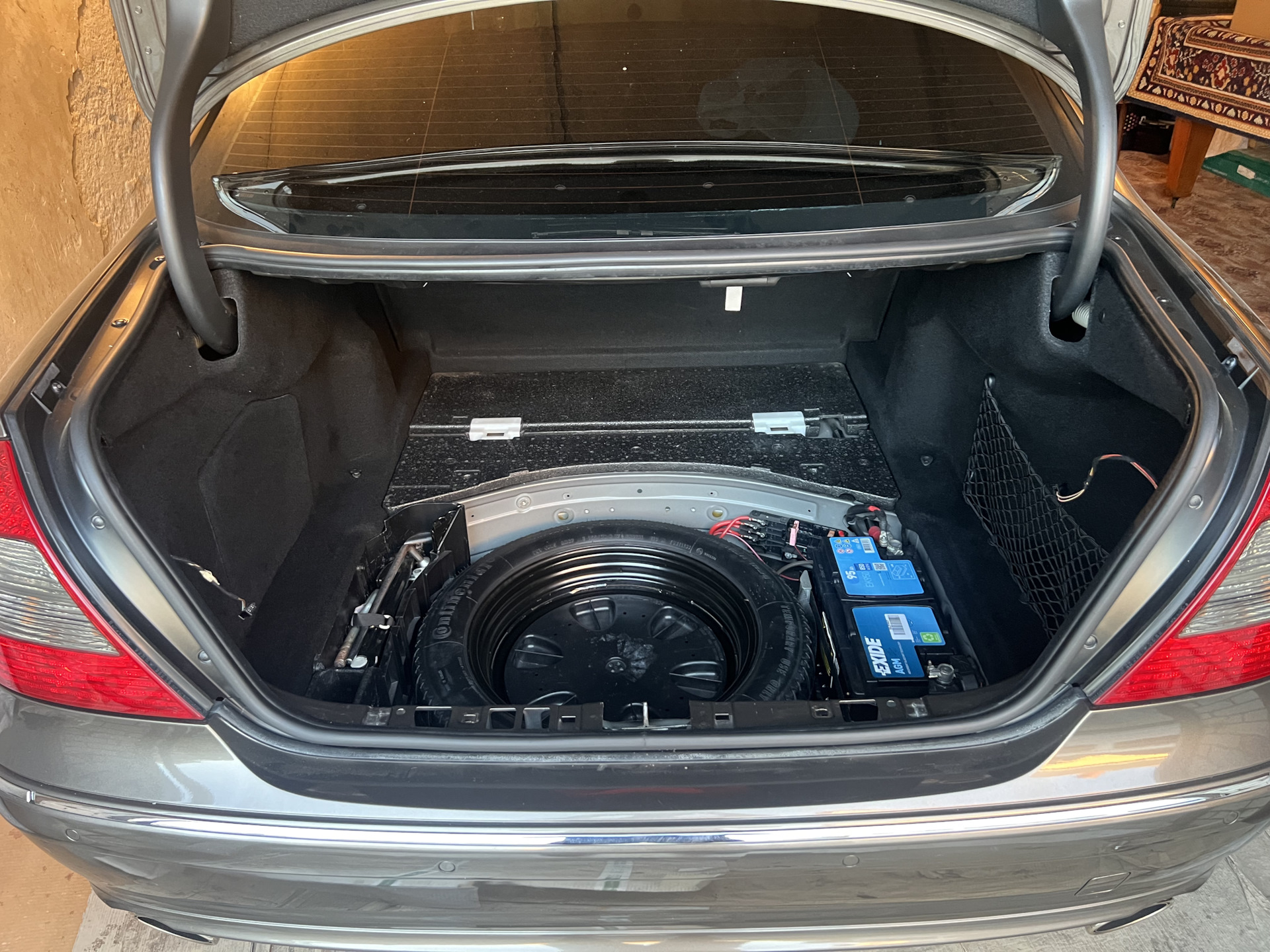 Проводка крышки багажника — Mercedes-Benz E-Class (W211), 3 л, 2008 ...