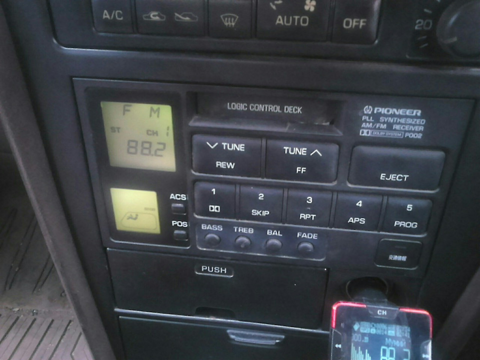 Приобрету штатный магнитофон(такой же как на фото) — Toyota Mark II (80 ...