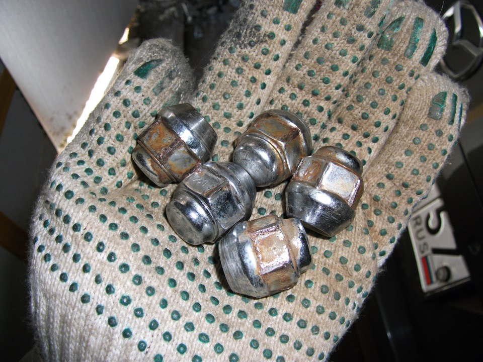 Ржавчина на суппортах и тормозных дисках — Mazda 6 (1G) GG, 1,8 л, 2006 ...