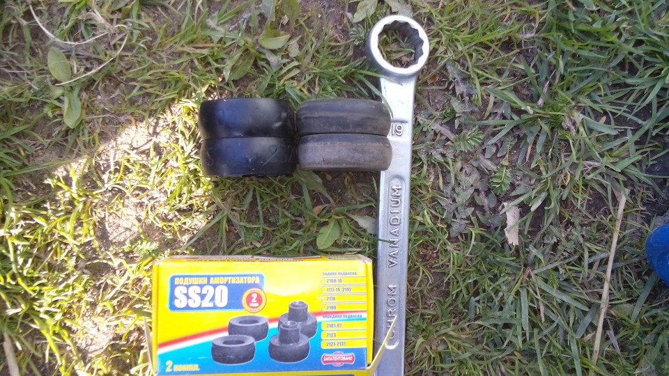 Фото в бортжурнале Lada Приора хэтчбек