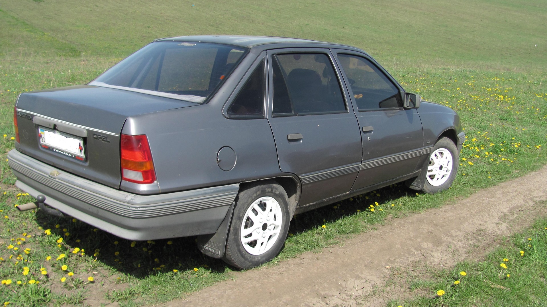 Мотор опель кадет 1. Двигатель опель кадет 1,2 12s. 6. Opel kadett e 1991. 6 дизель.