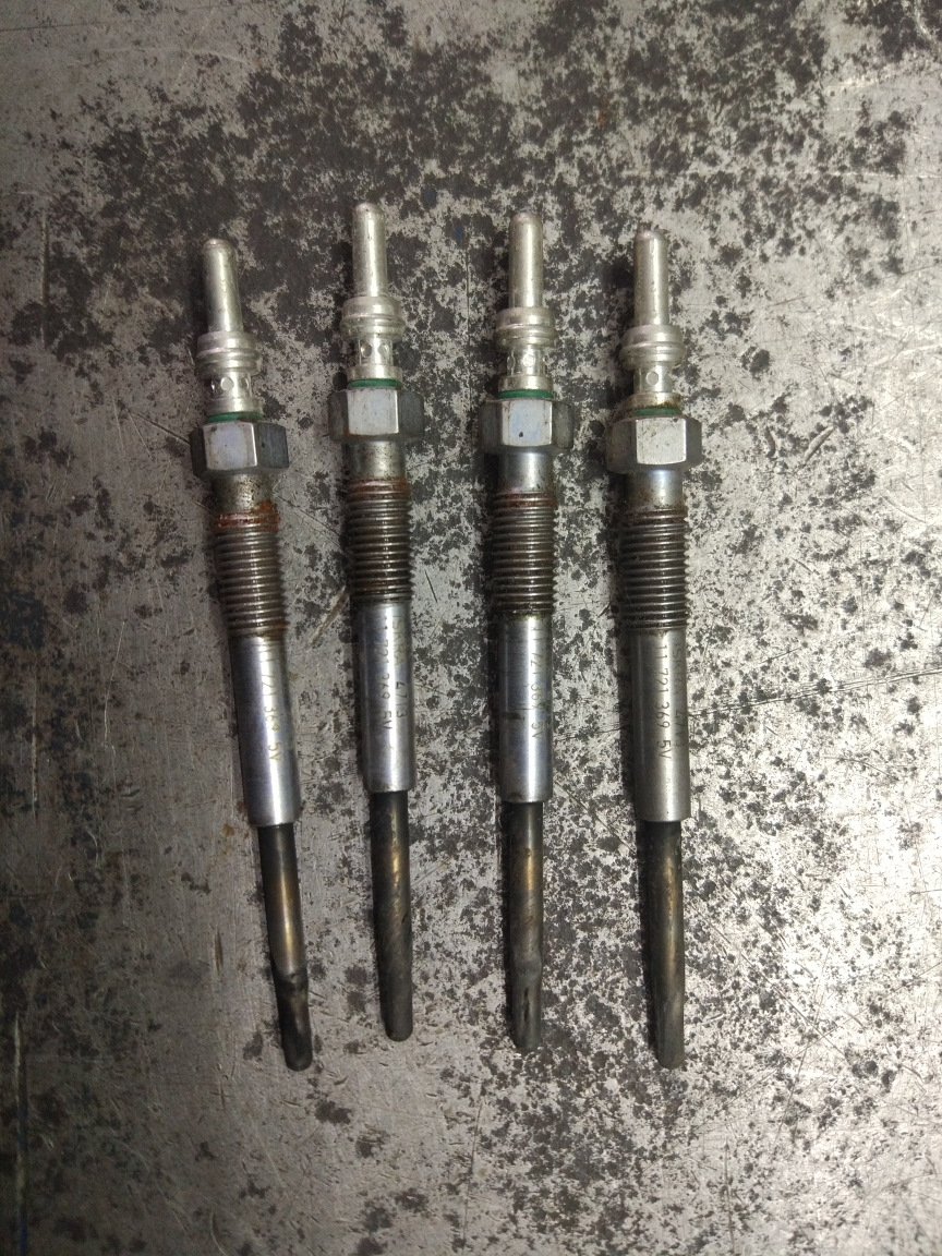 Свечи накала freelander 2. Свечи накала фрилендер 2. Свечи накала ленд ровер фрилендер 2. Свечи накала фрилендер 2. 2 дизель 11в.