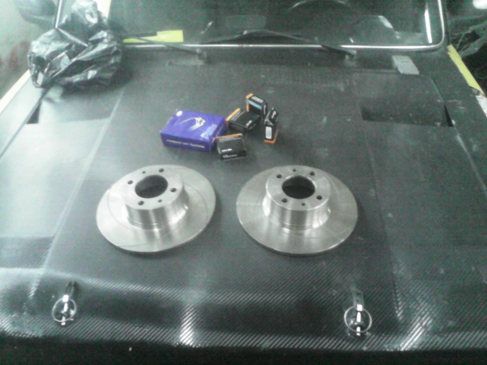 Стерлись колодки — психанул — LADA 21074, 1,6 л., 2003 года | своими ...