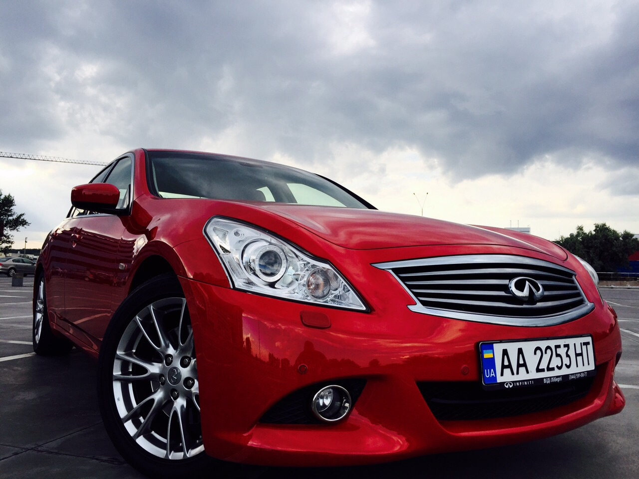 Инфинити ноте. Infiniti g25. Red Infiniti g 25. Инфинити g25 красная. Infiniti g25 красный.