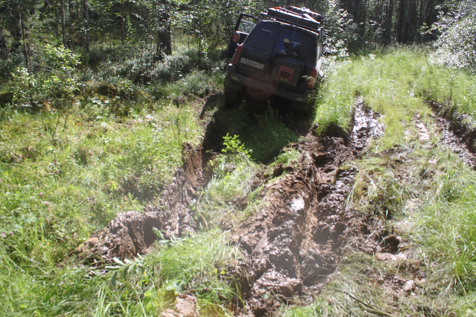 Фото в бортжурнале Nissan Patrol GR II (Y61)