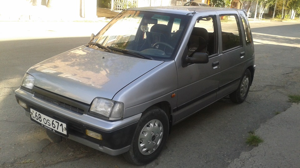 Daewoo car 1995