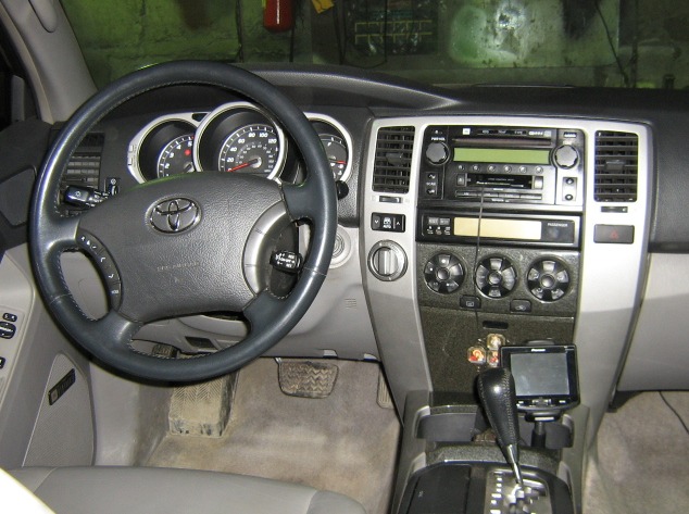    Toyota 4Runner 47 2004