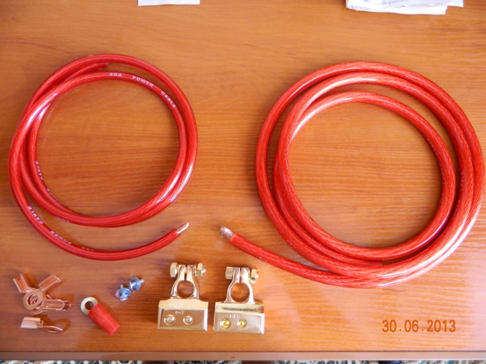 Окисление на клеммах аккумулятора — Opel Omega A, 2 л, 1992 года ...