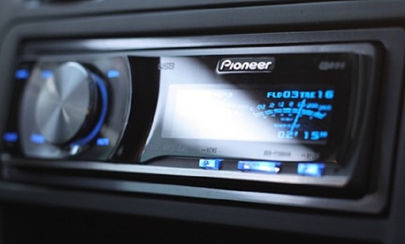 Автомагнитола pioneer deh p7000ub не включается