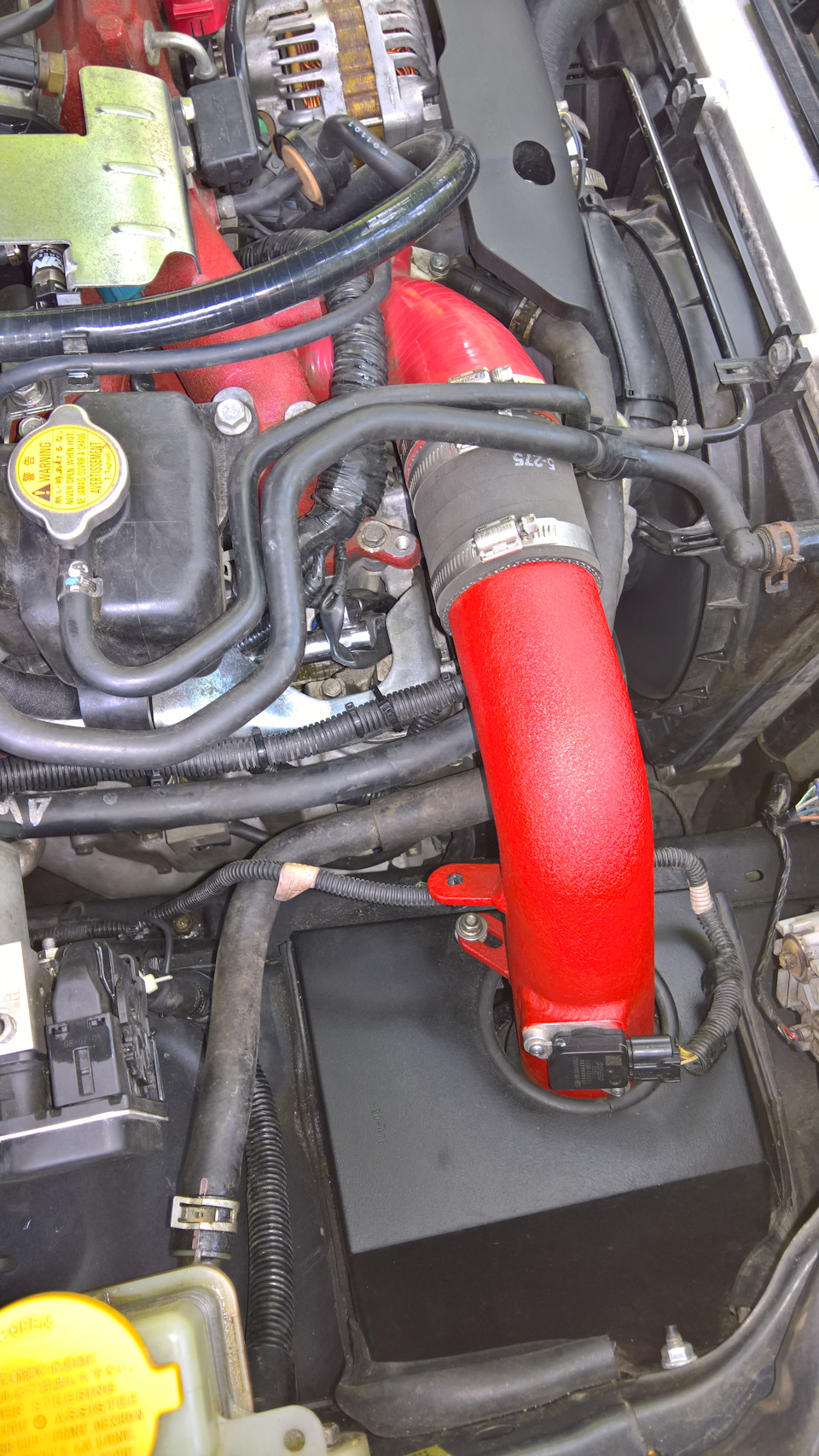 Теперь знаю куда поставить бачок орошайки. — Subaru Forester (SH)