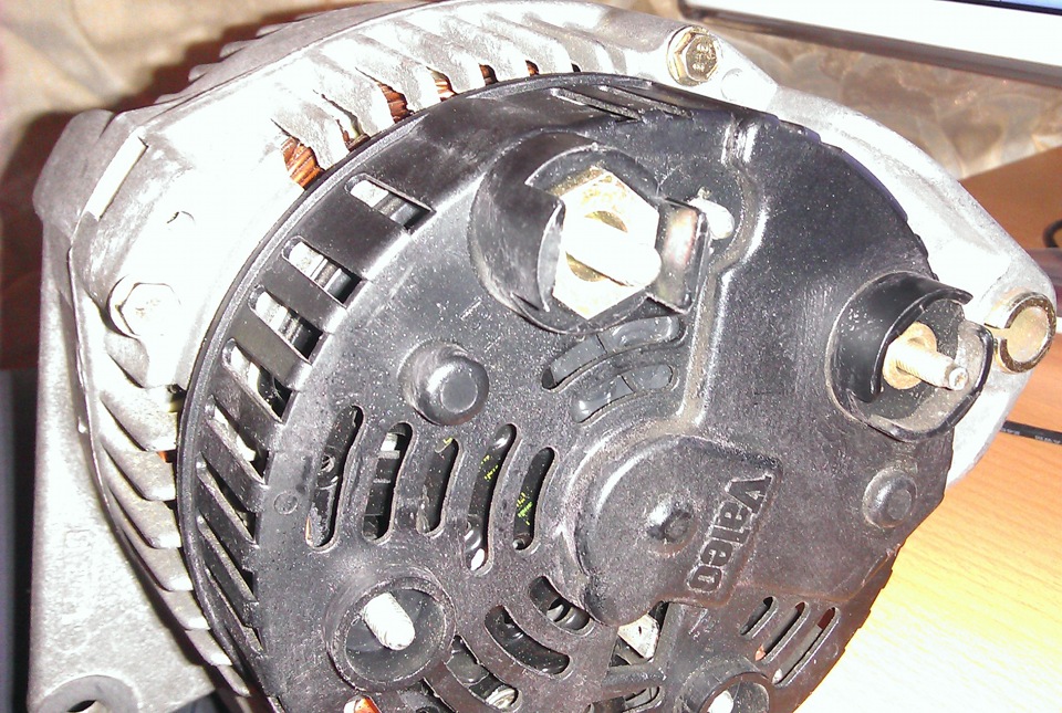 генератор 110а renault 7 700 424 582 генератор 110а renault 7 700 424 582