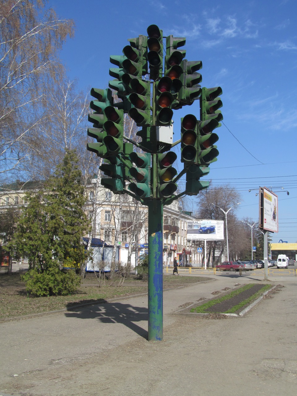 Днём не работал, ночью к нему не ходил. — Hyundai i40