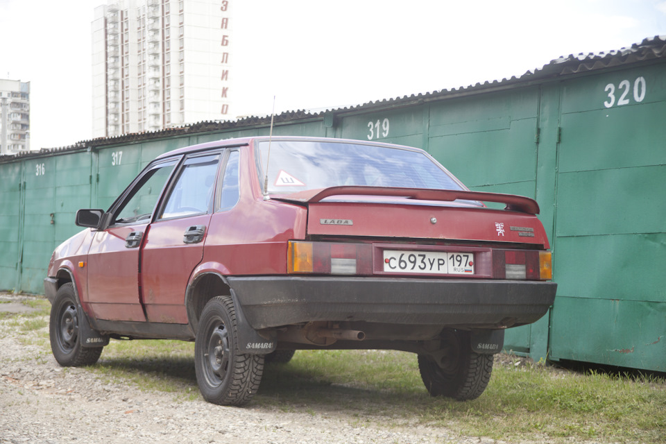 Не заводится. Наглухо окисляются клеммы — Lada 21099, 1,5 л, 1994 года ...