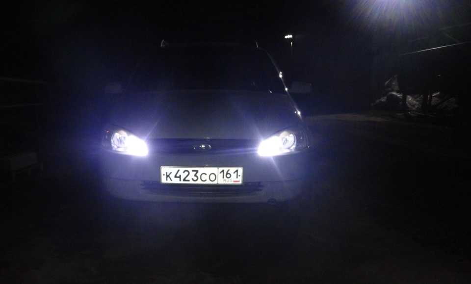 белые габаритные лампочки) — Lada Калина Универсал (1G), 1,6 л, 2010 ...