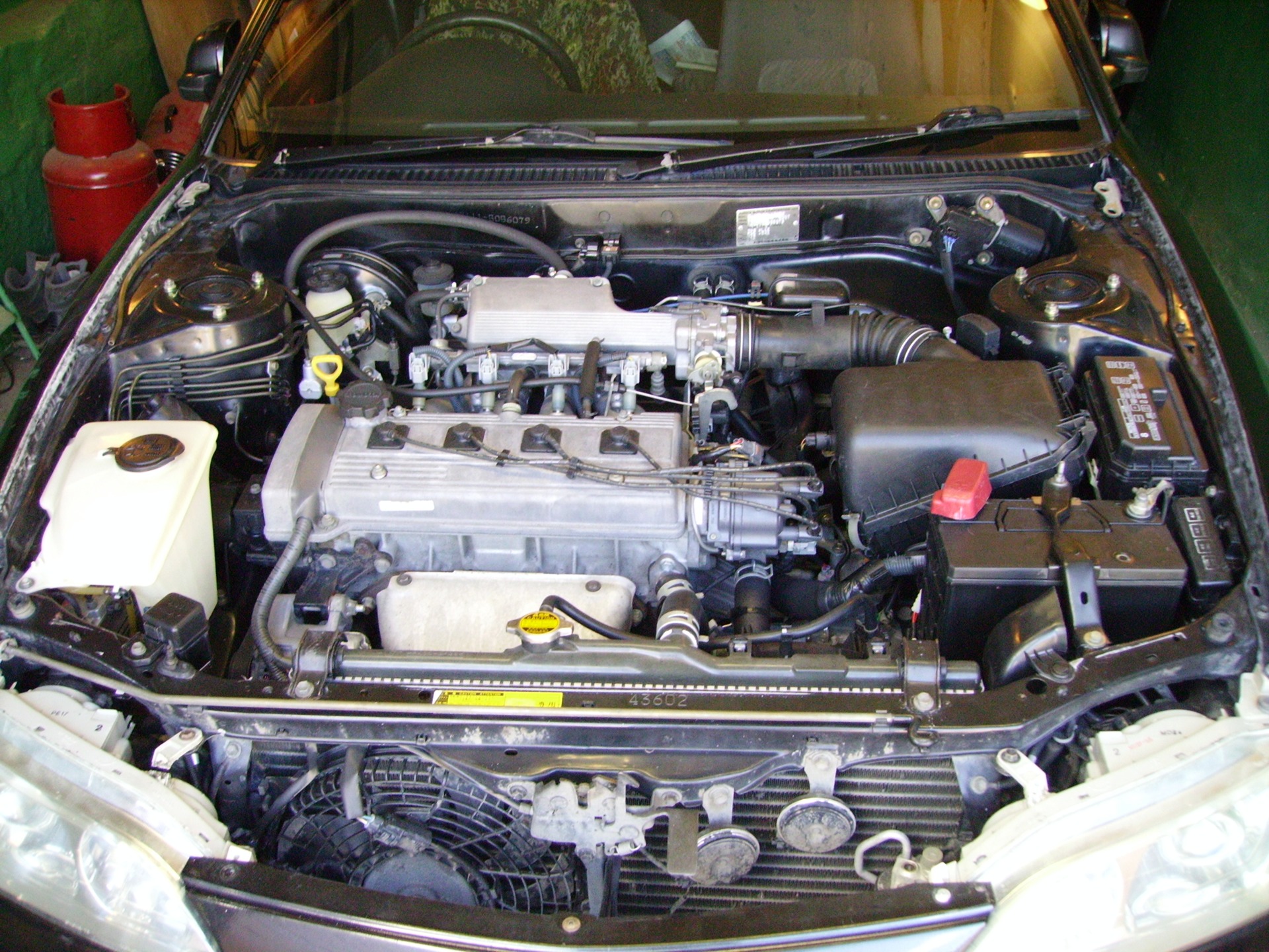      Toyota Corolla Levin 16 1998 